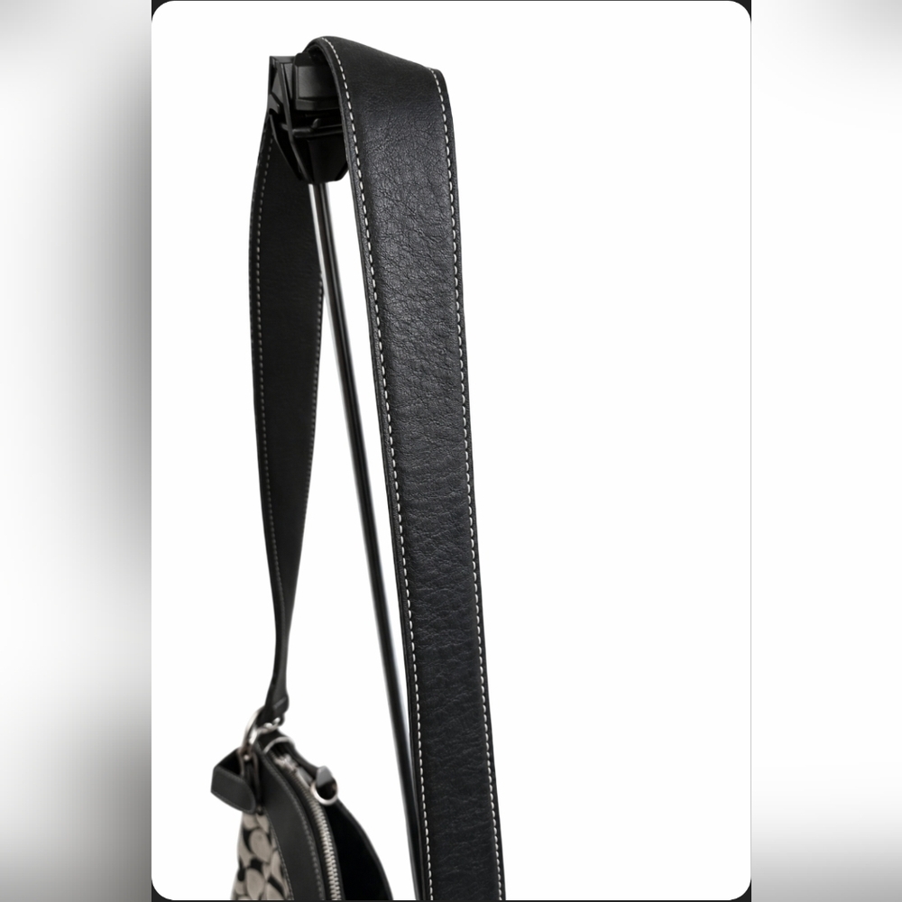 Coach Signature Canvas Shoulder Bag in Khaki/Black - Picture 3 of 9